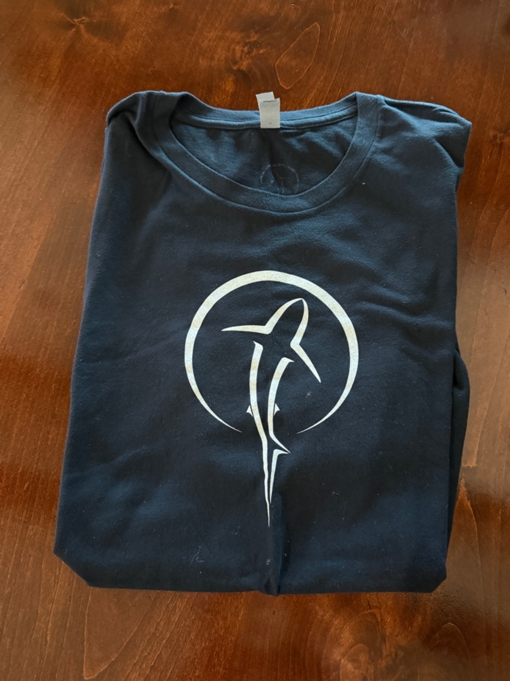 Next Level Apparel Black Short Sleeve Tee with White Shark Logo, XLTG,EUC